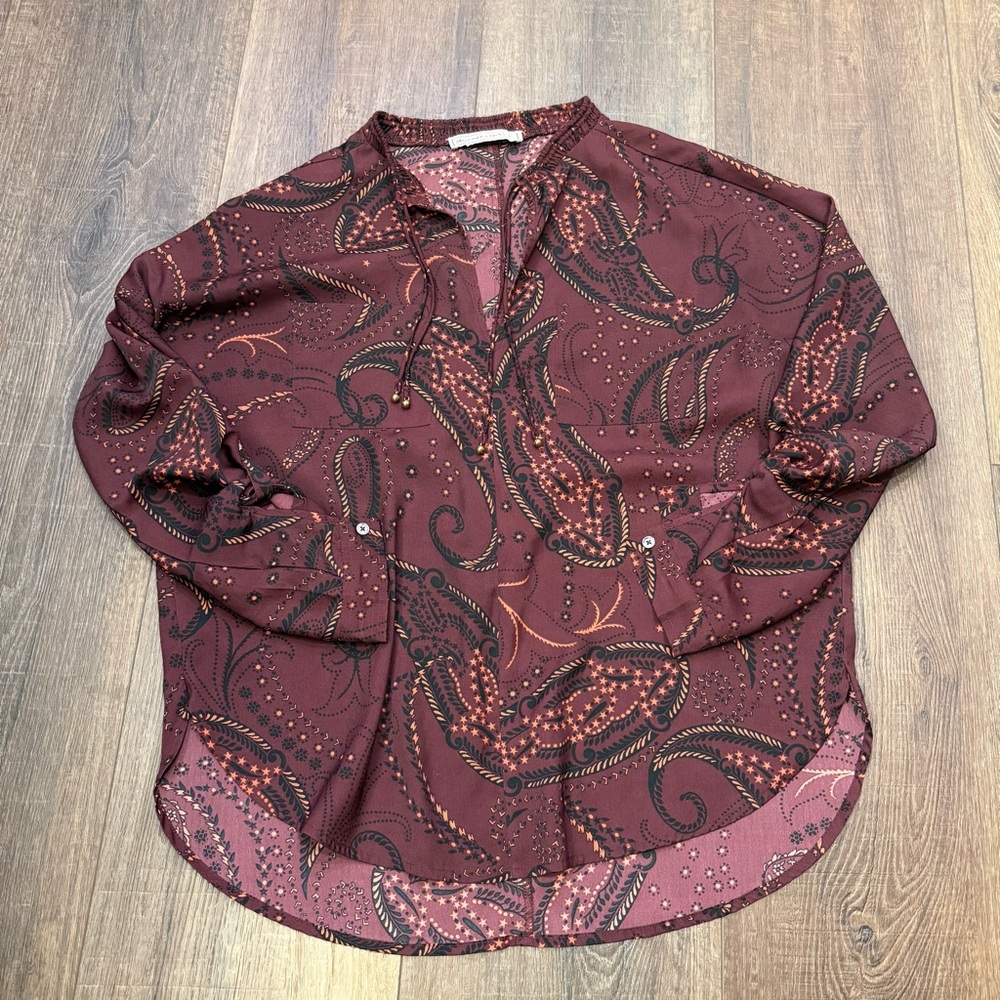 Abercrombie & Fitch oversized silky paisley blouse